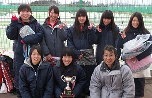 女子優勝　「山本学園」